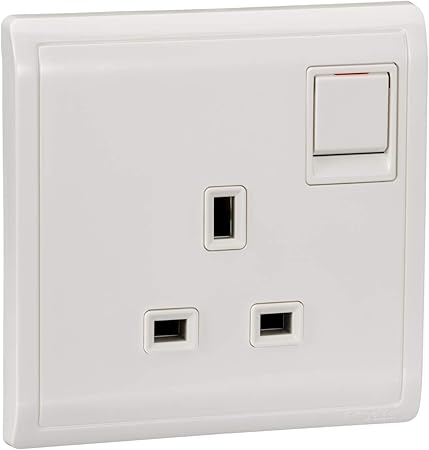 Schneider Electric Pieno 13A 250V Single Switched Socket - White E8215