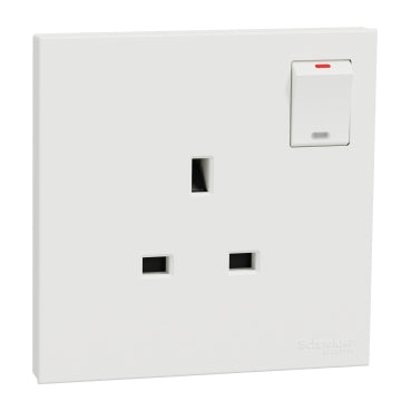 Schneider Electric Switched socket, AvatarOn C, 13A 250V, 1 gang, white - E8715_WE