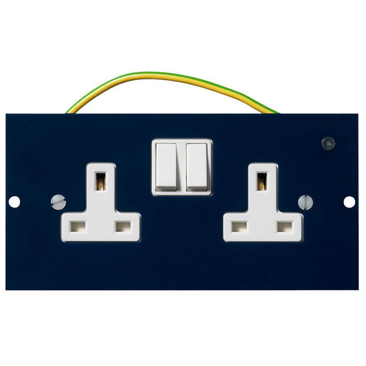 Schneider Electric Mita - 87 mm mounting plate - twin switched socket-outlet (DE/CE) - INS55300